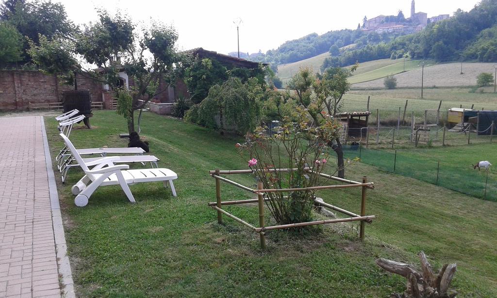 B&B La Coccarda CastellʼAlfero Kültér fotó