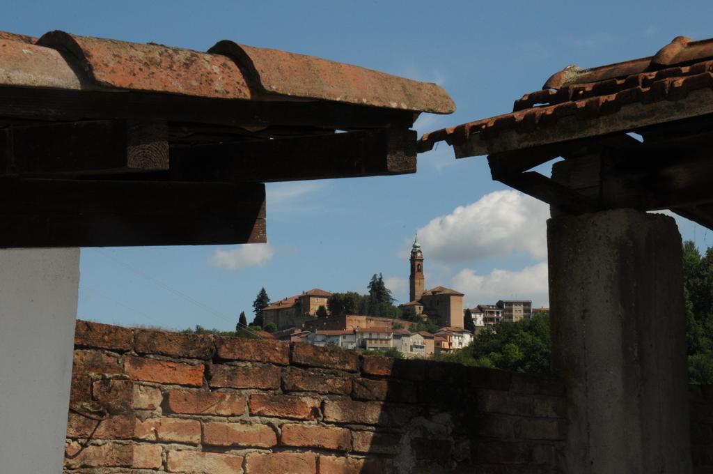 B&B La Coccarda CastellʼAlfero Kültér fotó