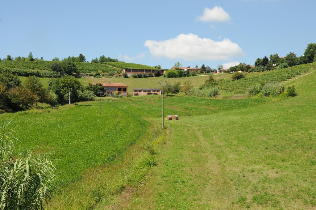 B&B La Coccarda CastellʼAlfero Kültér fotó