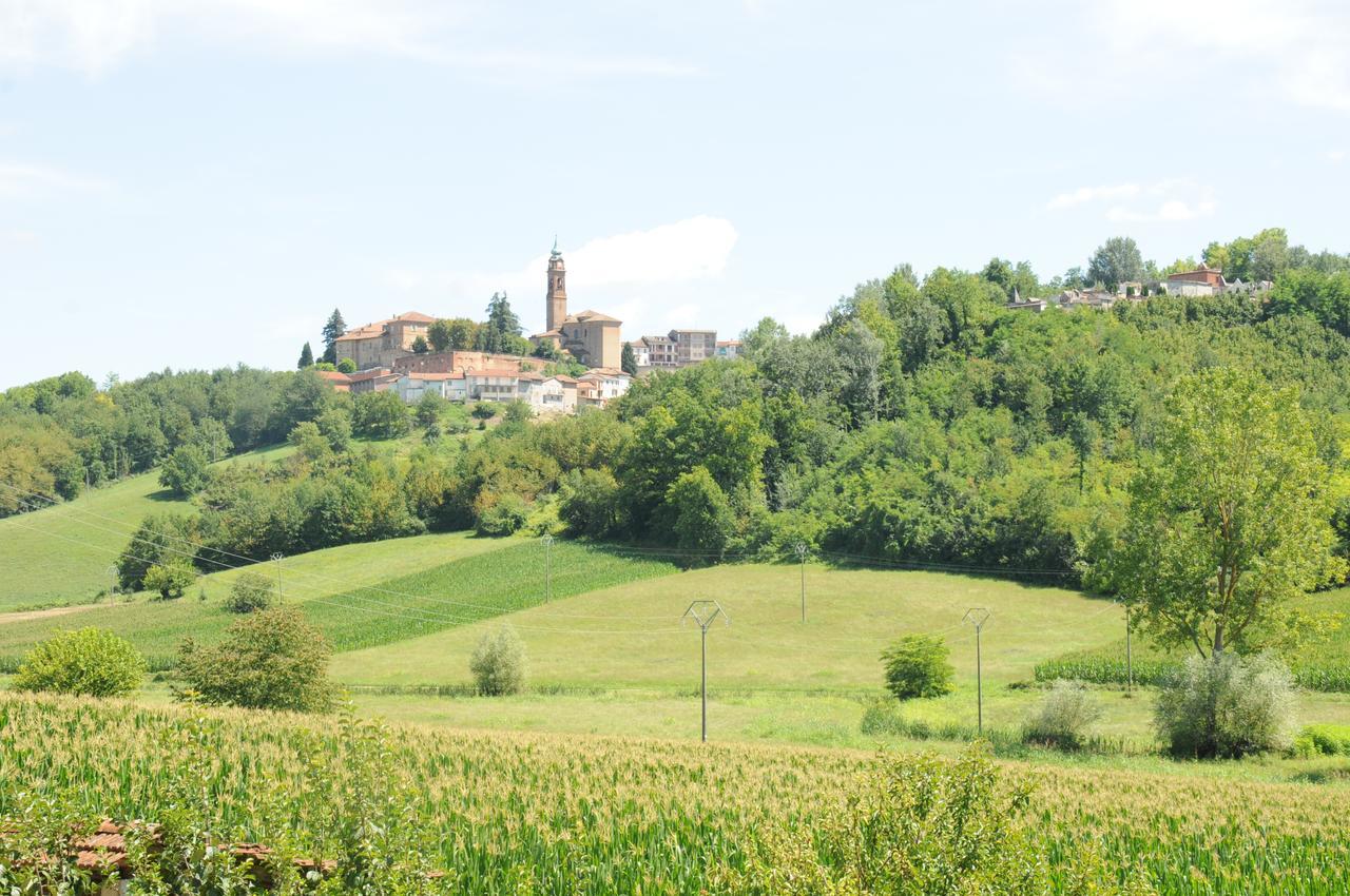 B&B La Coccarda CastellʼAlfero Kültér fotó