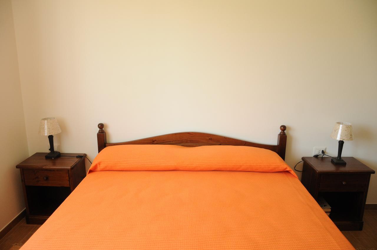B&B La Coccarda CastellʼAlfero Kültér fotó